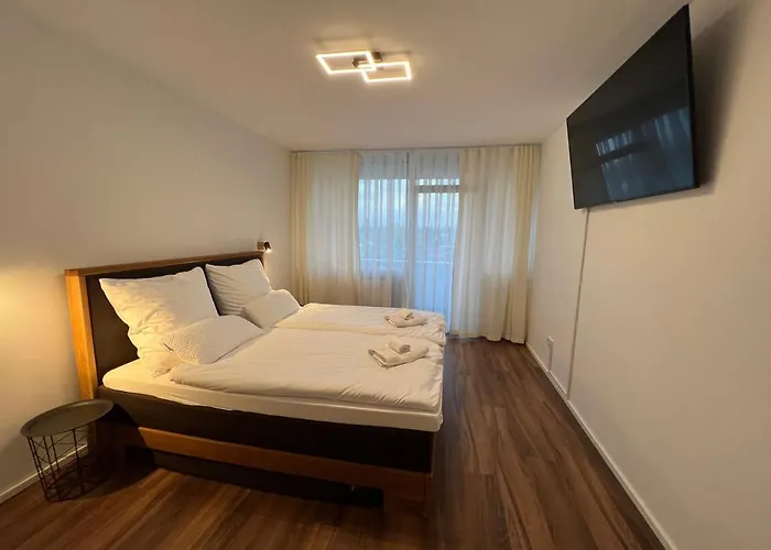City Apartment - Laim - Mountain View